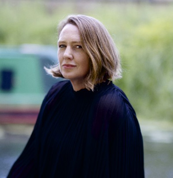 Paula Hawkins